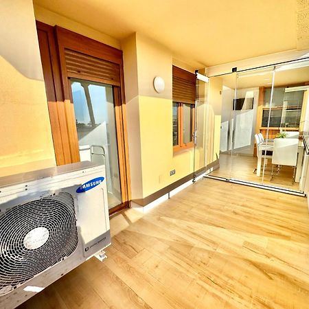Gorgeous Apartment At The Sea In La Carihuela! Торемолинос Екстериор снимка