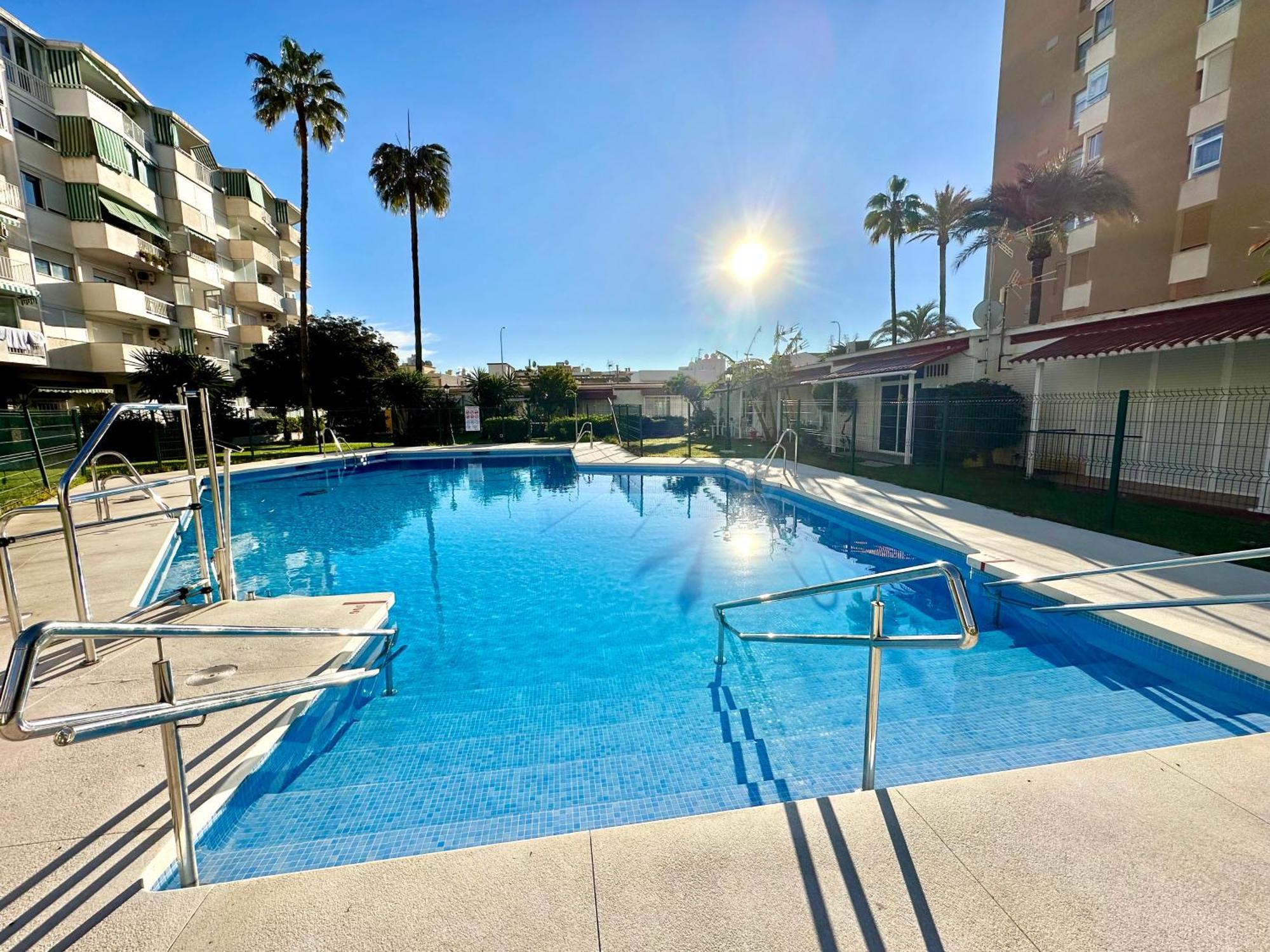 Gorgeous Apartment At The Sea In La Carihuela! Торемолинос Екстериор снимка