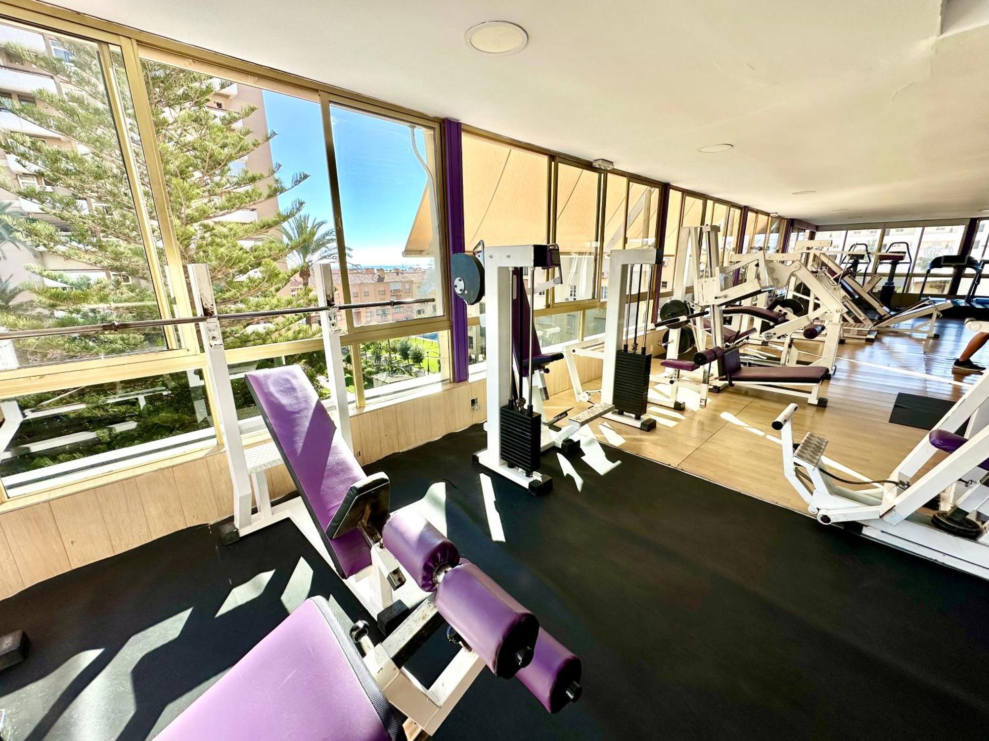 Gorgeous Apartment At The Sea In La Carihuela! Торемолинос Екстериор снимка