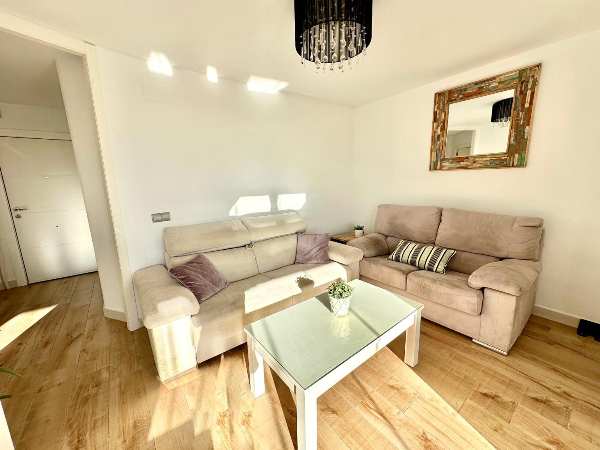 Gorgeous Apartment At The Sea In La Carihuela! Торемолинос Екстериор снимка