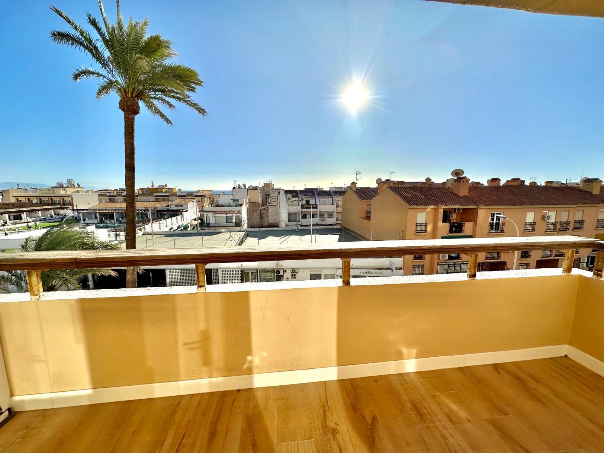 Gorgeous Apartment At The Sea In La Carihuela! Торемолинос Екстериор снимка