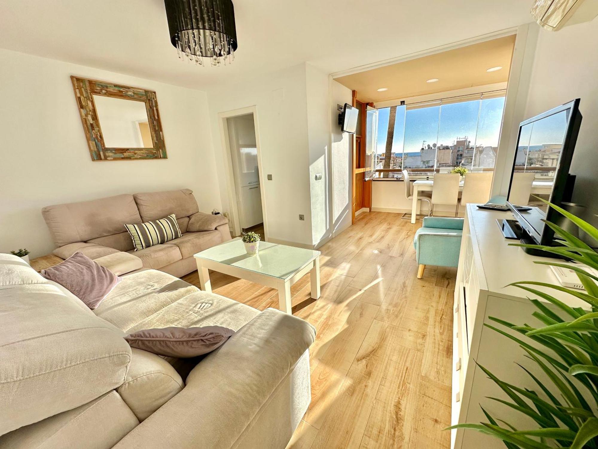 Gorgeous Apartment At The Sea In La Carihuela! Торемолинос Екстериор снимка