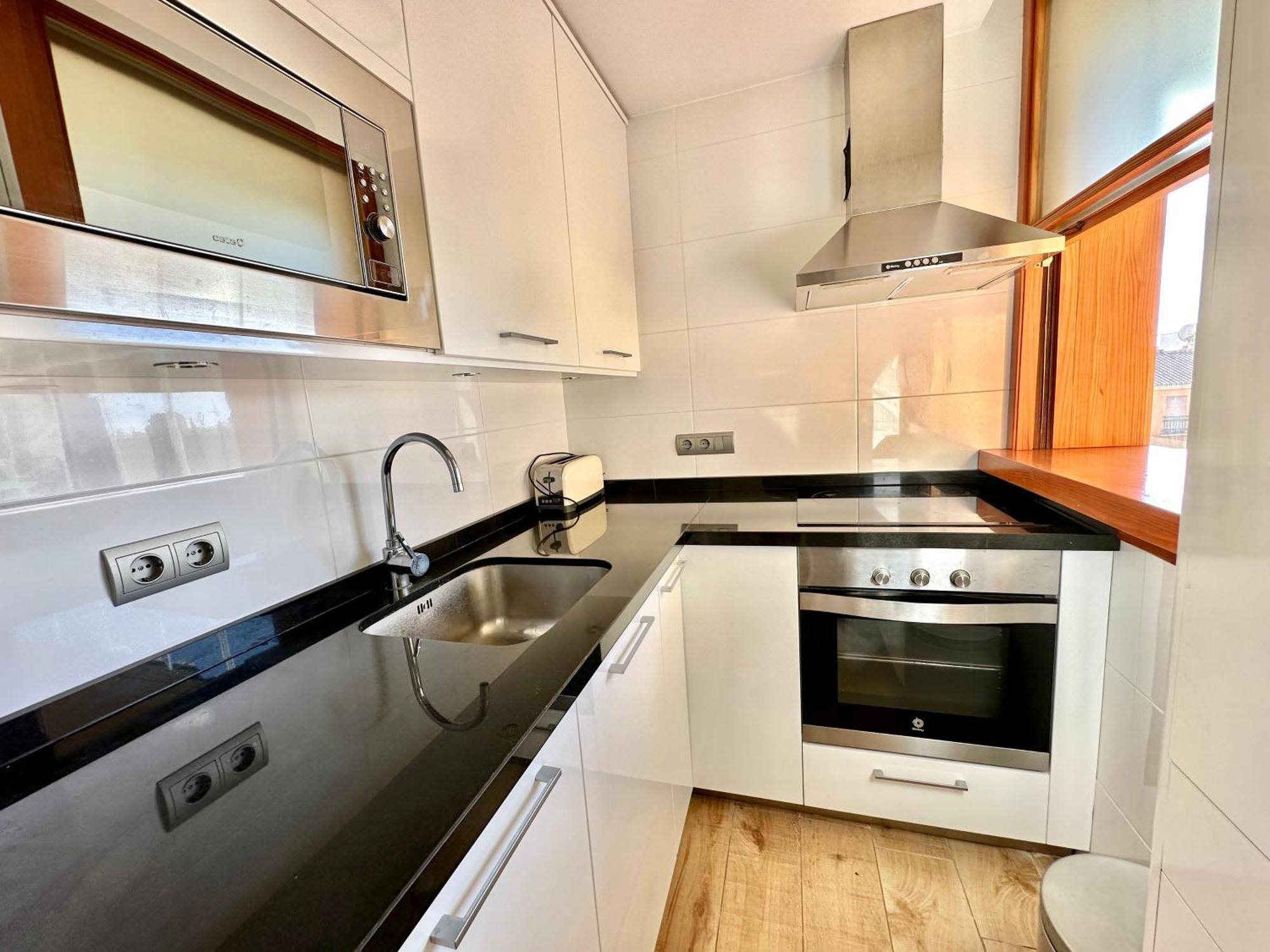 Gorgeous Apartment At The Sea In La Carihuela! Торемолинос Екстериор снимка