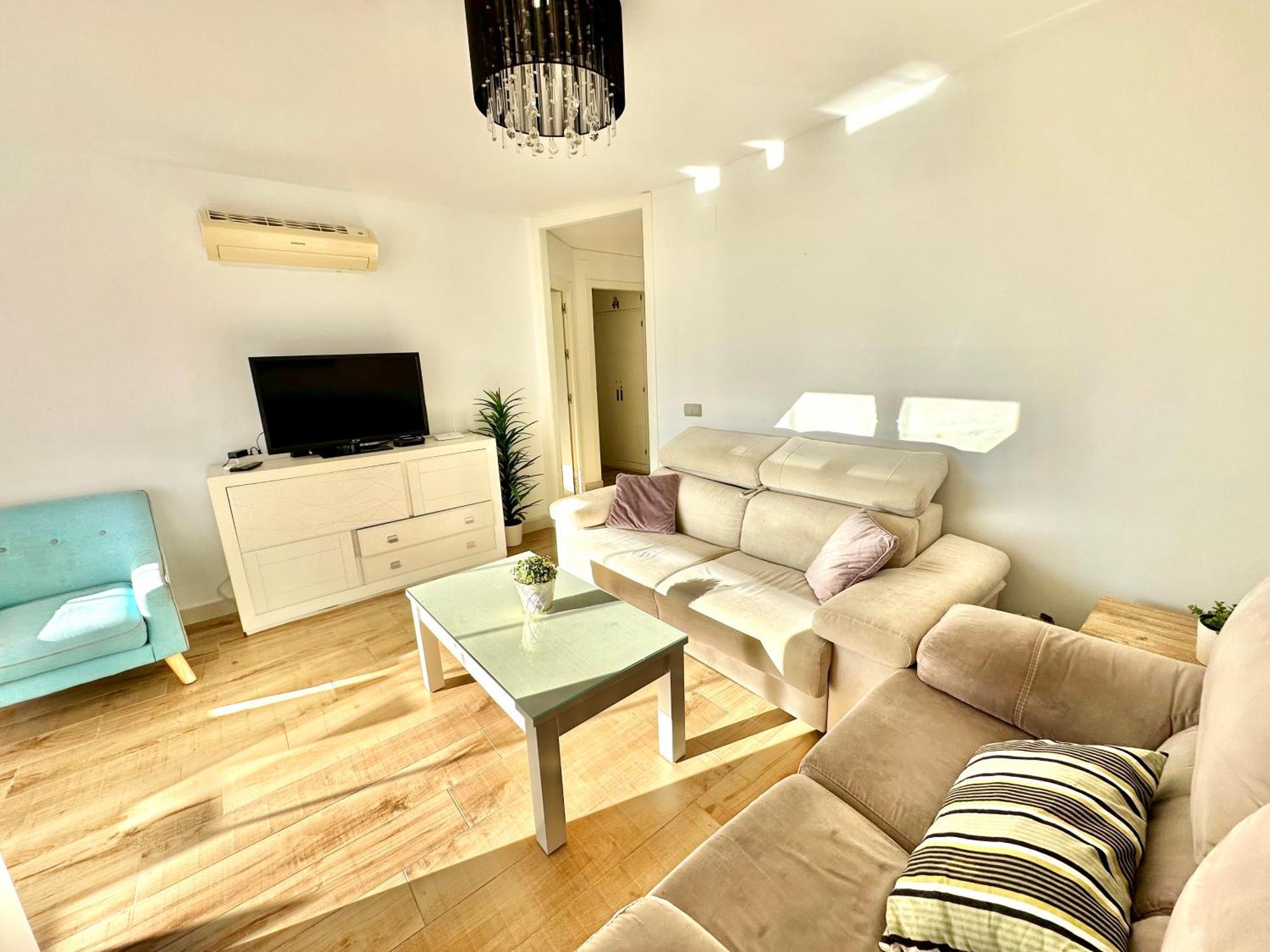 Gorgeous Apartment At The Sea In La Carihuela! Торемолинос Екстериор снимка